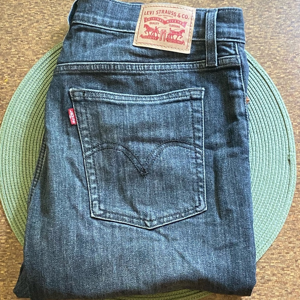 levi’s | wedgie fit skinny jeans